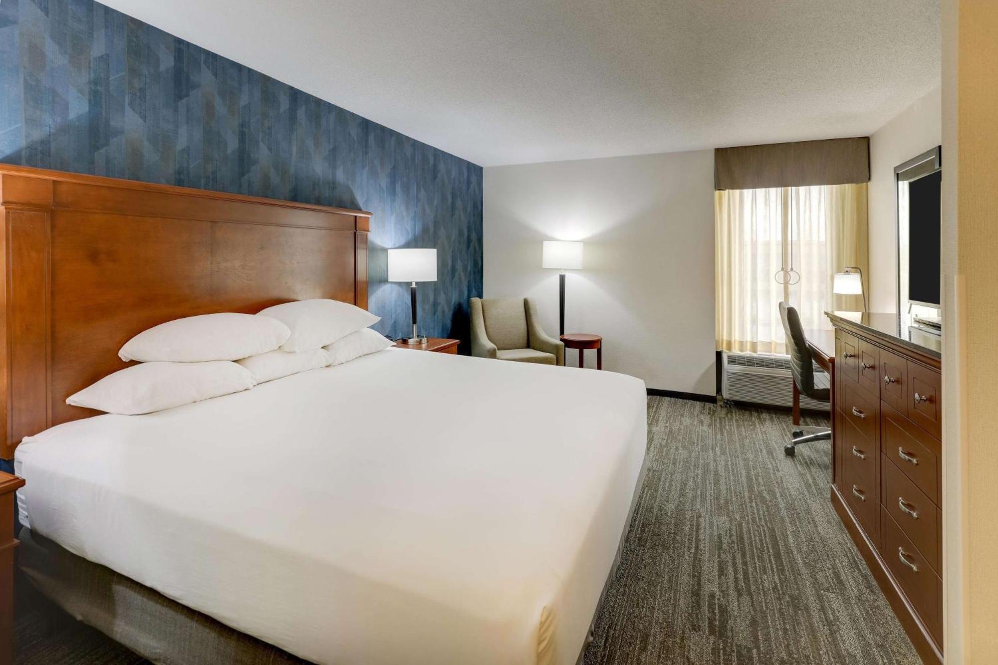 Drury Inn & Suites St. Louis St. Peters Saint Peters Εξωτερικό φωτογραφία