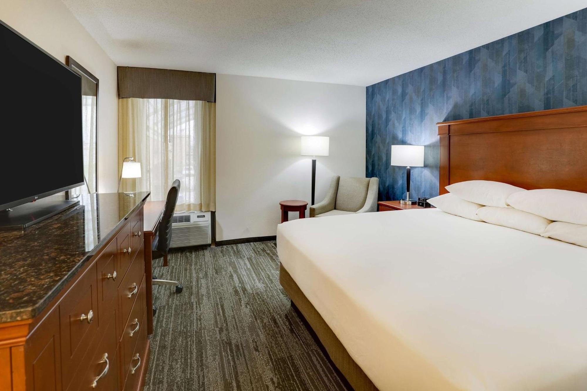 Drury Inn & Suites St. Louis St. Peters Saint Peters Εξωτερικό φωτογραφία